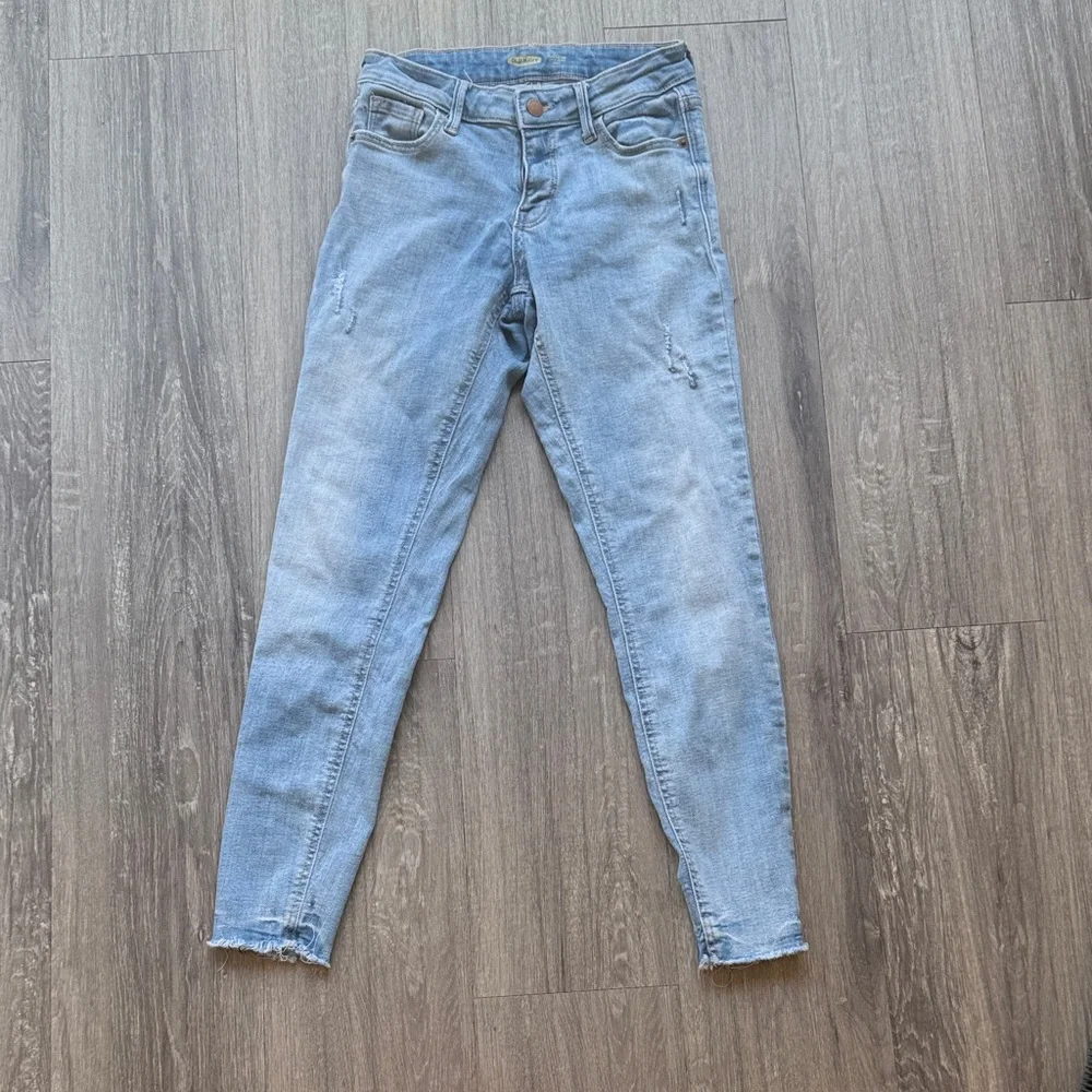 Old Navy Light Blue Skinny Jeans - Picture 1 of 3